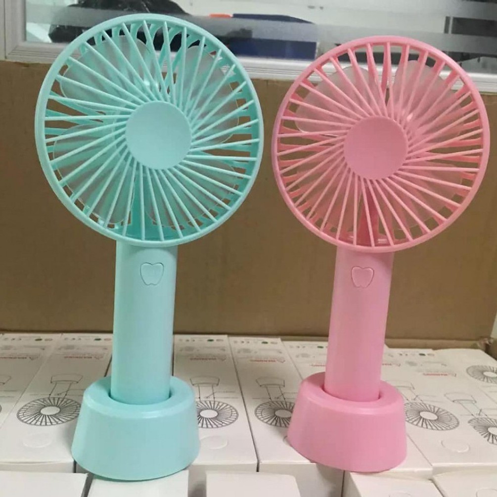 Quạt mini tích điện cầm tay có đế để bàn siêu mát