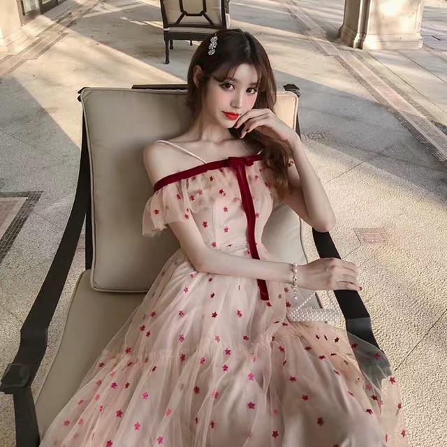 Đầm xoè trễ vai Ulzzang tiểu thư