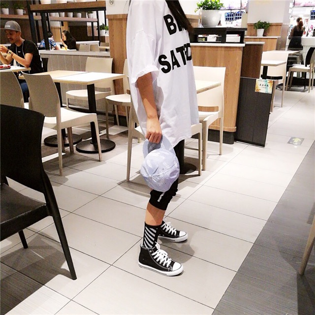 🧦🧦🧦 Vớ tất cổ cao OFF WHITE cá tính.