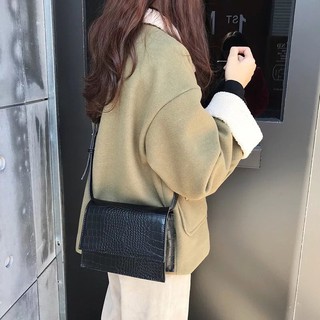 Túi da retro đeo chéo nắp gập