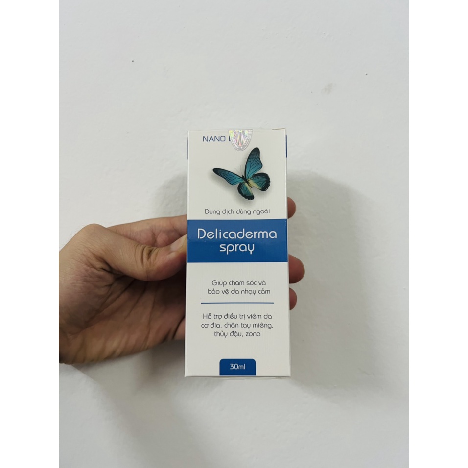 Xịt phục hồi da Delicaderma