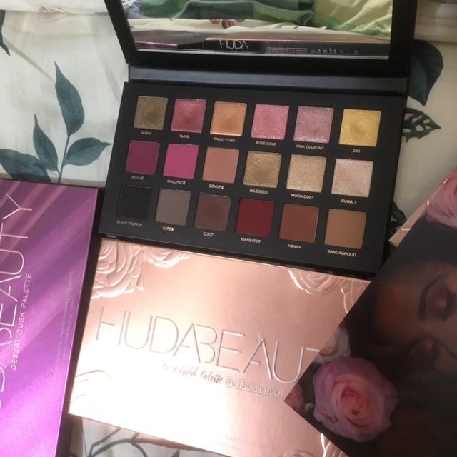 Bảng mắt Huda Rose Gold Remastered