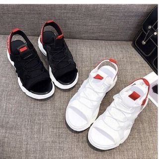 Sandal chất lừ