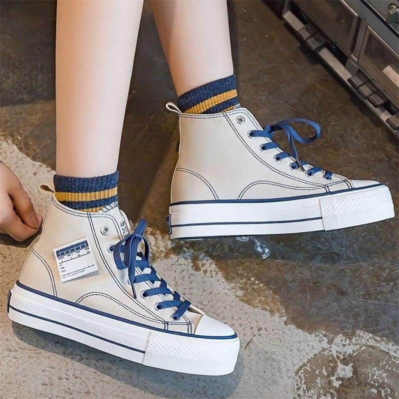 Giày nữ dáng cao cổ độn đế WOES siêu hot hít