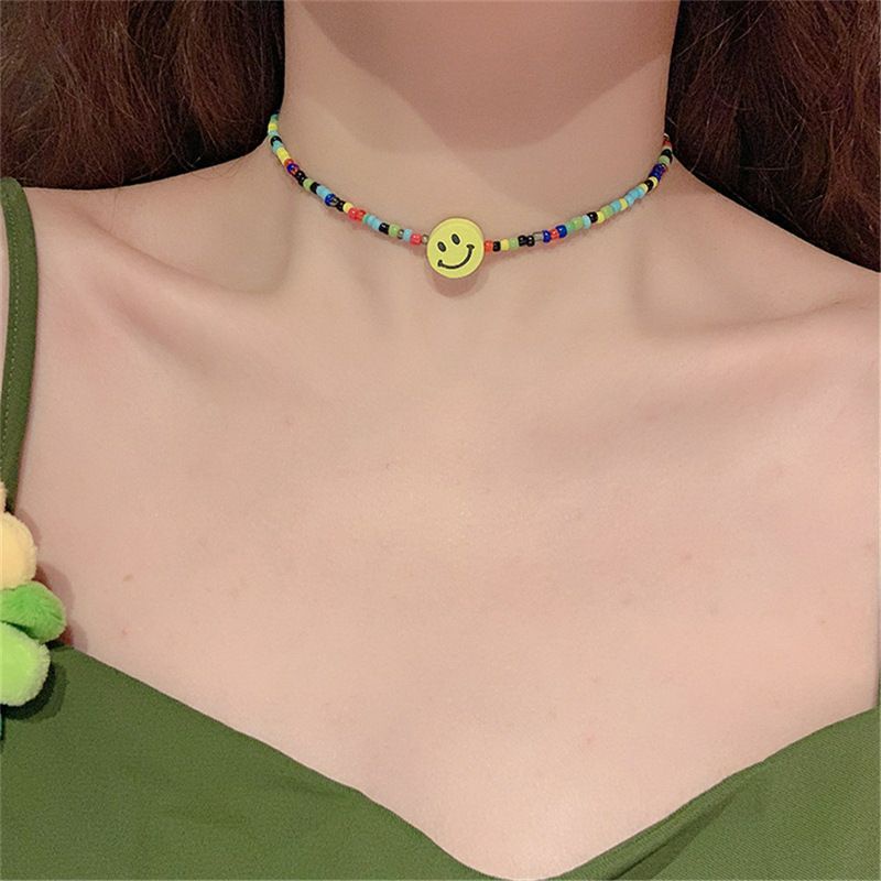 Vòng cổ chocker dạng chuỗi hình mặt cười nhiều màu sắc