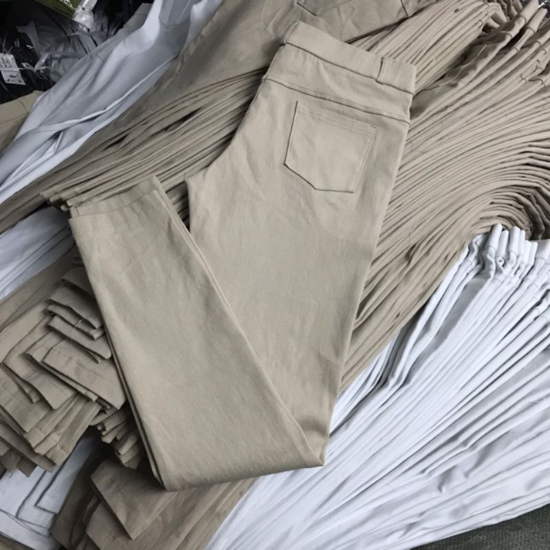 ✅✅✅Quần kaki trắng.
