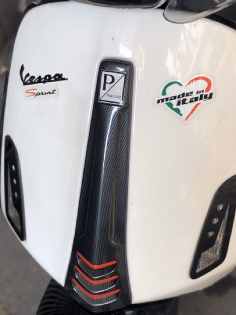 Logo nhôm dán cavat Vespa