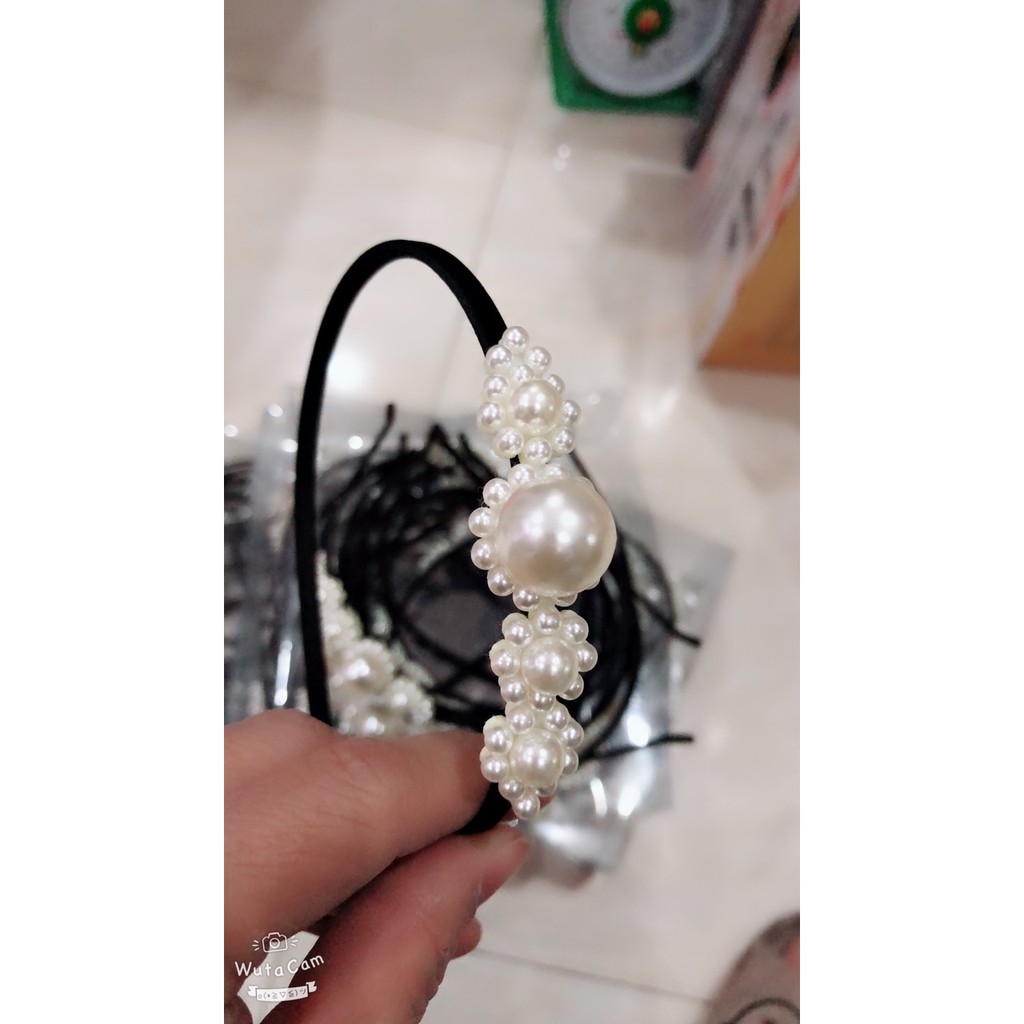 Bòm tóc đính hạt siêu xinh