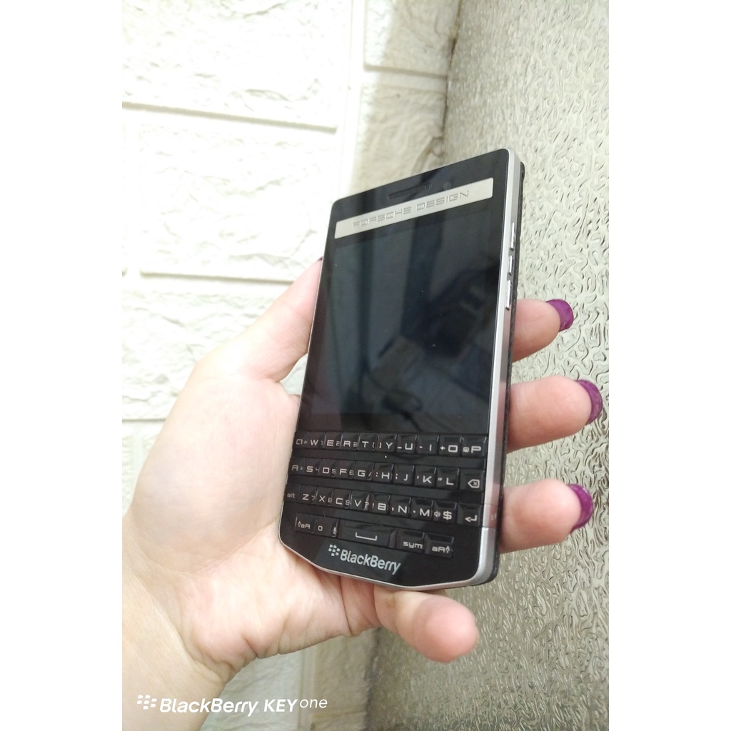 Blackberry vỏ new 9983