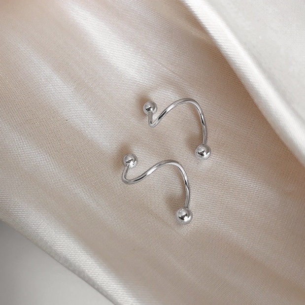 Khuyên tai nữ bông tai nữ bạc s925 kẹp móc xỏ vòng cong 2 đầu bi Cá jewelry KB109