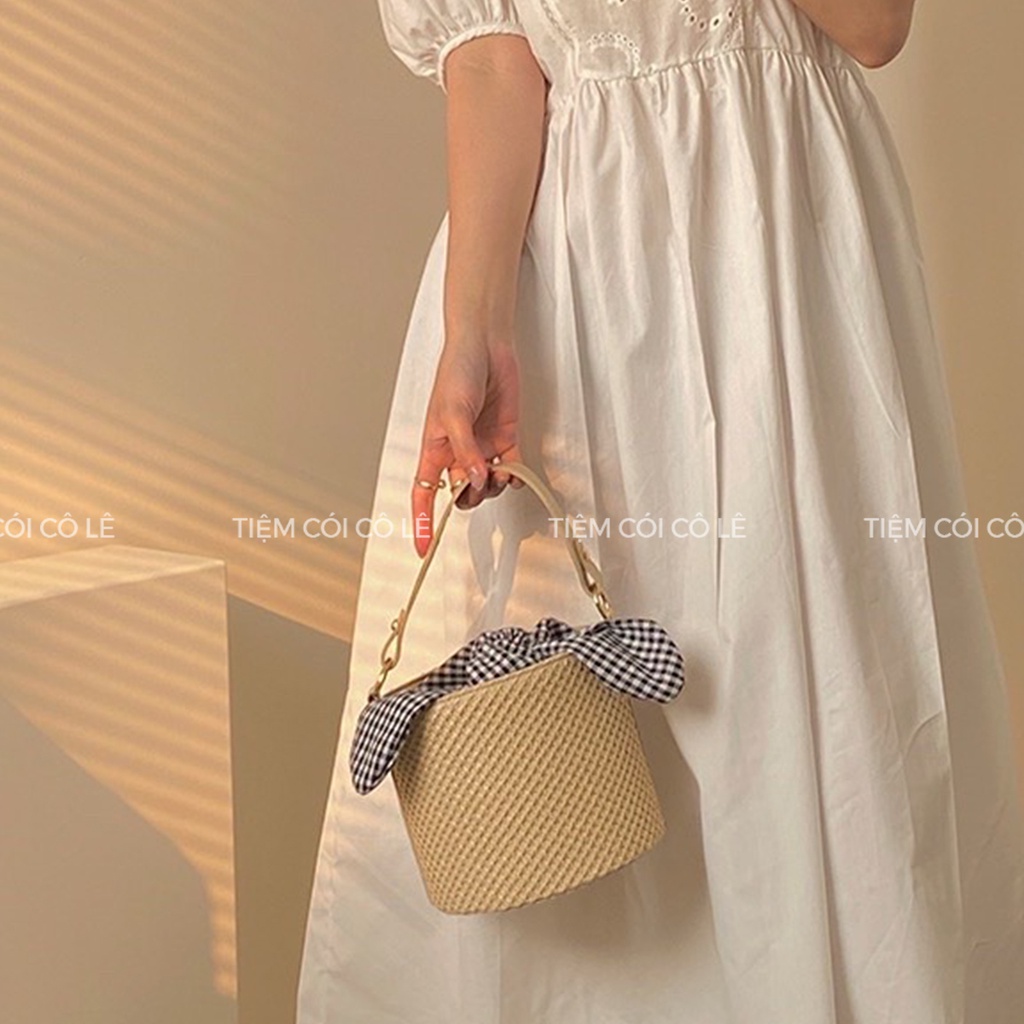 Túi cói tròn đi biển thiết kế khăn tai thỏ caro siêu lạ - Tiệm Cói Cô Lê