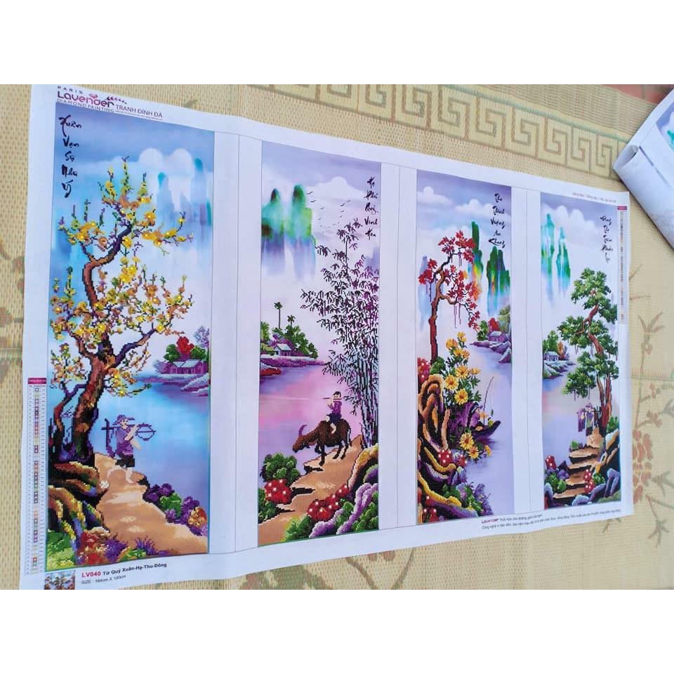 Tranh đính đá tứ quý xuân hạ thu đông KT:36x100x4 bức. Tranh gắn đá tự đính.