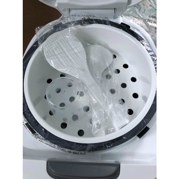 Nồi cơm điện tử Tefal 1.8 lít RK733168 mới 100% bảo hành chính hãng