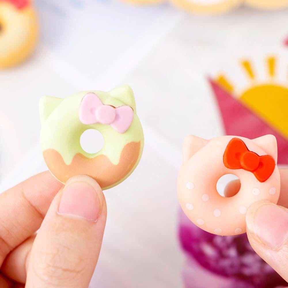 Set 6 Gôm Tẩy Hình Bánh Donut Kèm Nơ Xinh Xắn