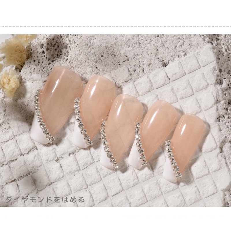 Dây đá đính móng