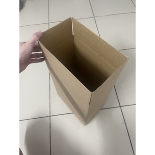 Box bảo vệ giày