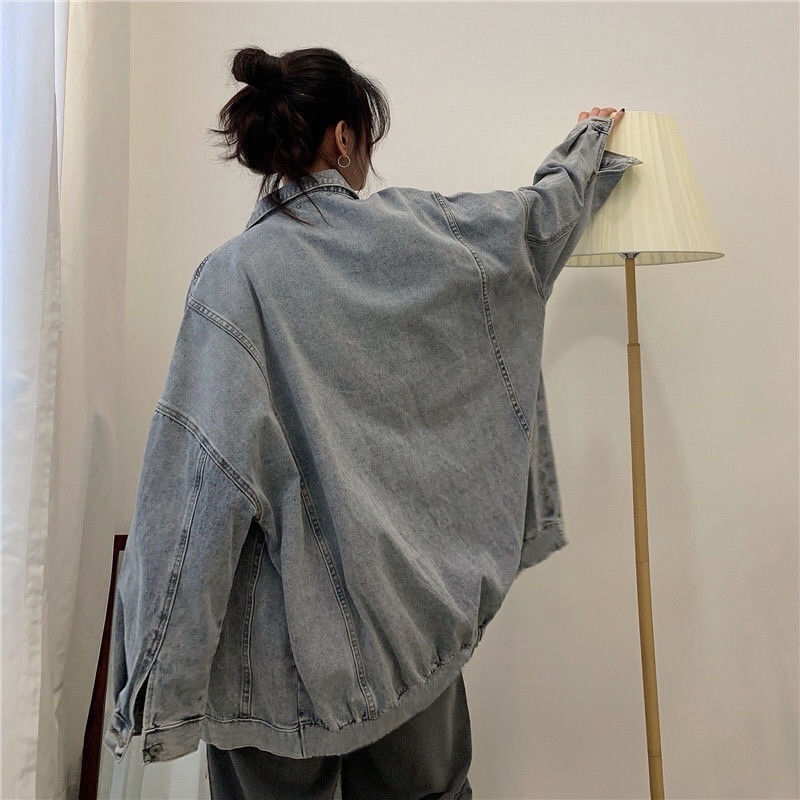 Áo khoác denim xanh 2 túi