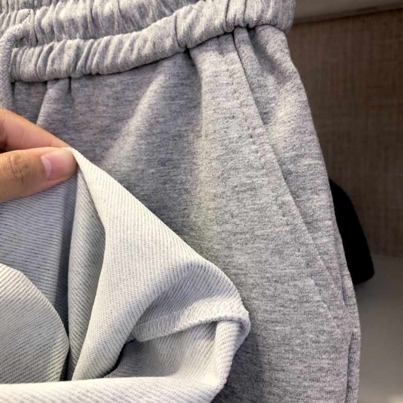 Quần jogger nữ ống rộng unisex CHAT cạp chun bo gấu chất da cá tốt Q230