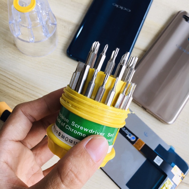 Combo Bộ Vỏ Sườn + Màn Hình Oppo A7 Zin Hàng Cao Cấp (Tặng bộ vít)