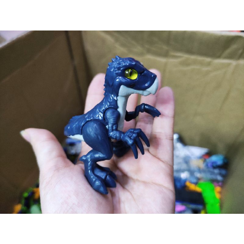 Khủng long Jurassic World cử động được 4 chân hàng chính hãng no box