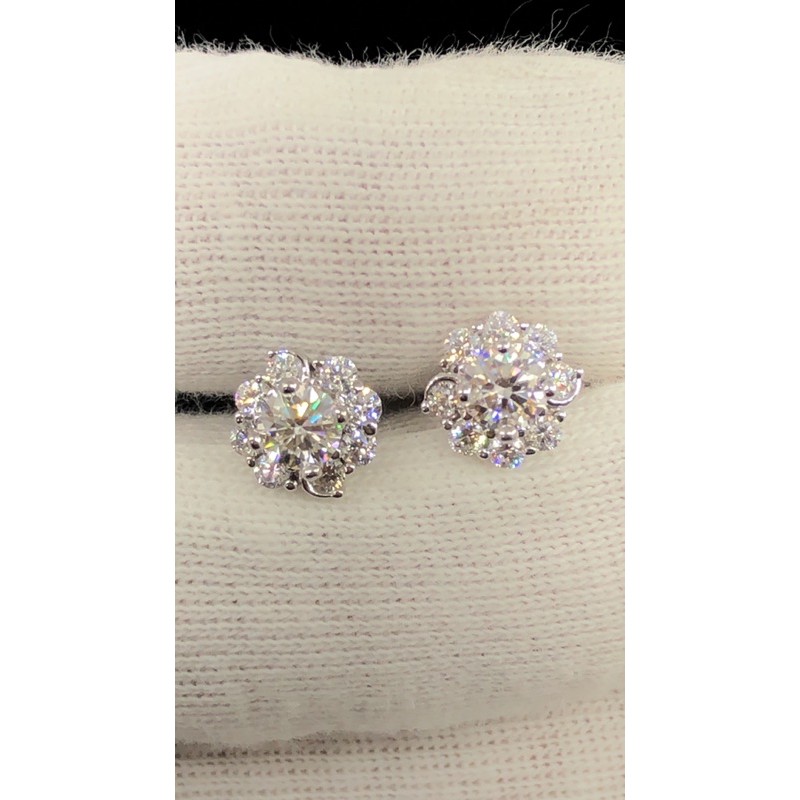 Bông tai FULL Moissanite: Chủ 4,5ly moissanite * Tấm Moissanite trắng nhất nước D, bạc 925 mạ bạch kim