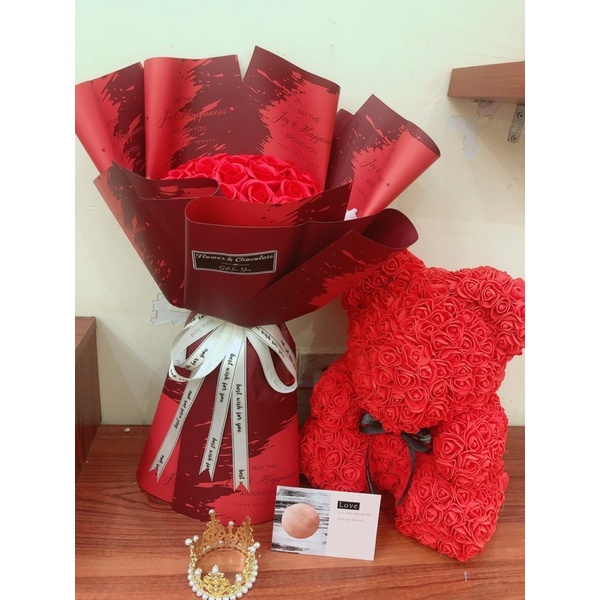 Bó hoa 30 bông sáp đỏ giấy vân sơn HQ - tặng kèm túi thiệp vươn miện