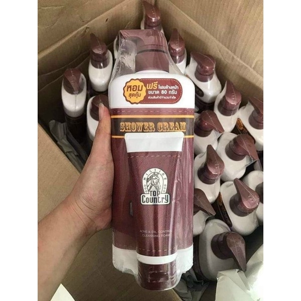Sữa Tắm Ngựa Top Country Thái Lan chai 500ml tặng kèm sữa rửa mặt.