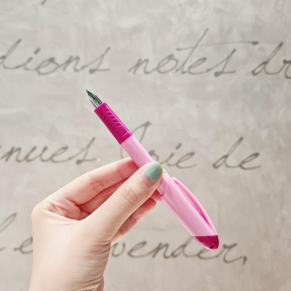 Ngòi bút tiêu chuẩn 0.2mm của bút máy siêu trơn Bigone dành cho bé tập viết từ lớp 1 đến lớp 3