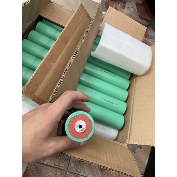 Pin GUSHEN 46160 3,2V 22Ah xả max 5C