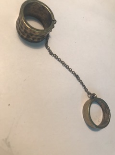 Set 2 nhẫn có xích cá tính
