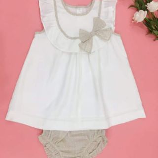 Set đầm đính nơ ngực + chip