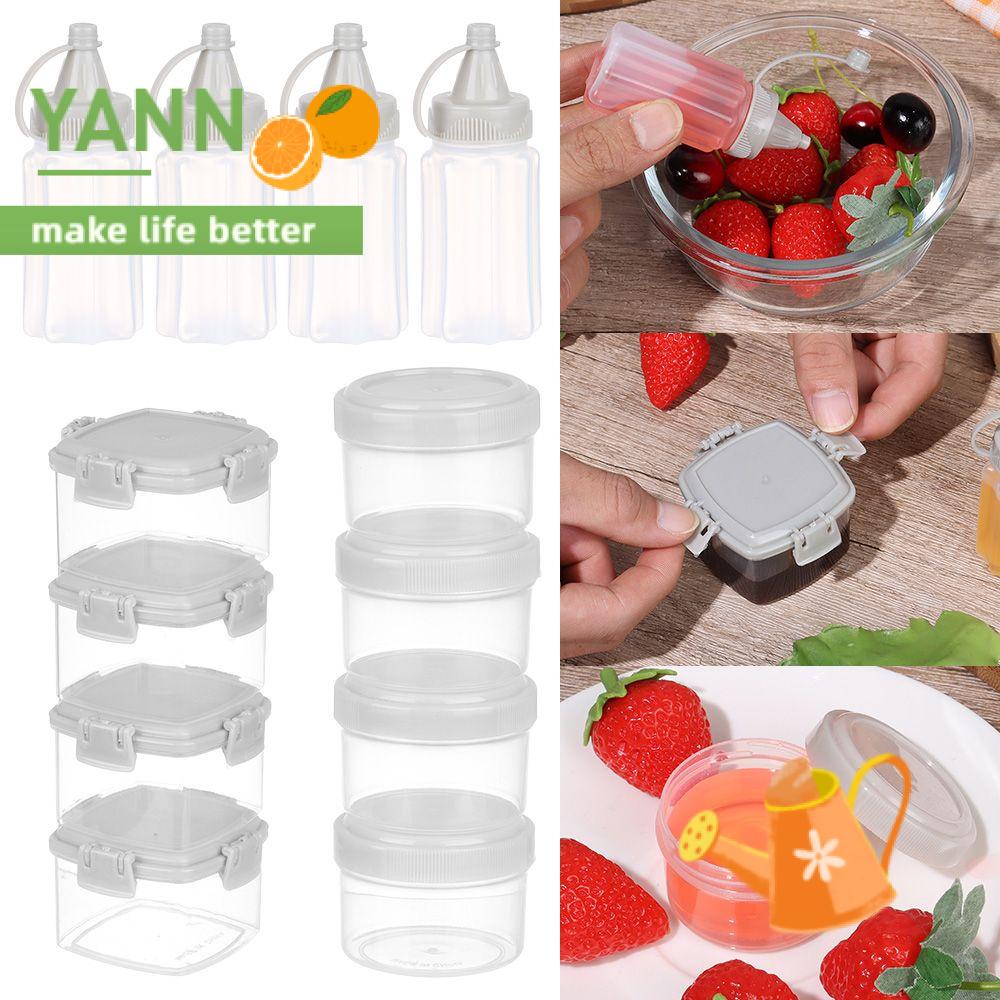 Bộ 4 Lọ Đựng Gia Vị Mini Dạng Bóp Màu Trong Suốt Dễ Lau Chùi Cho Nhà Bếp