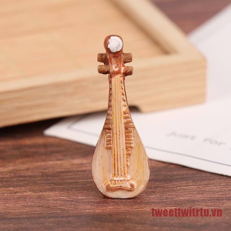 TRTU 1/12 Dollhouse Miniature Accessories Mini pipa Chinese instrument Model Toys