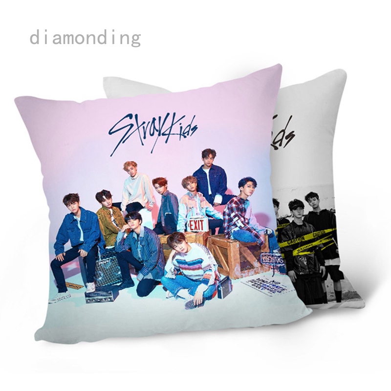 Vỏ gối in 2 mặt hình các thành viên nhóm nhạc Hàn Quốc Stray Kids