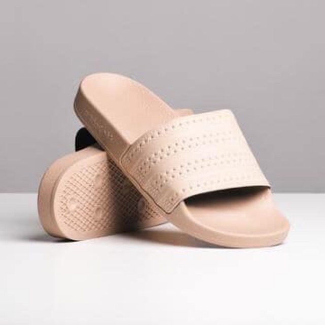 DÉP BÁNH MÌ CHÍNH HÃNG ADIDAS