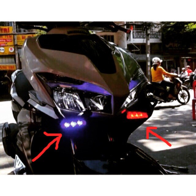 ĐÈN CHỚP NHÁY XANH ĐỎ