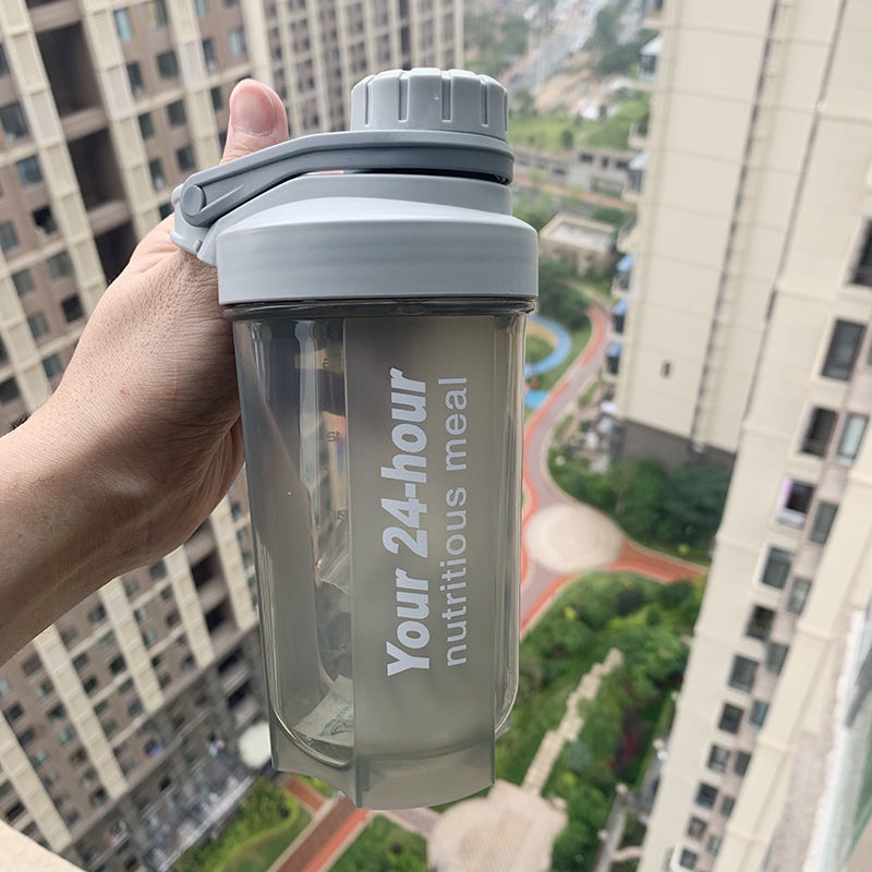Bình Lắc Protein Màu Đen Không Chứa Bpa Nhỏ Gọn Tiện Dụng Cho Người Tập Gym / Thể Thao