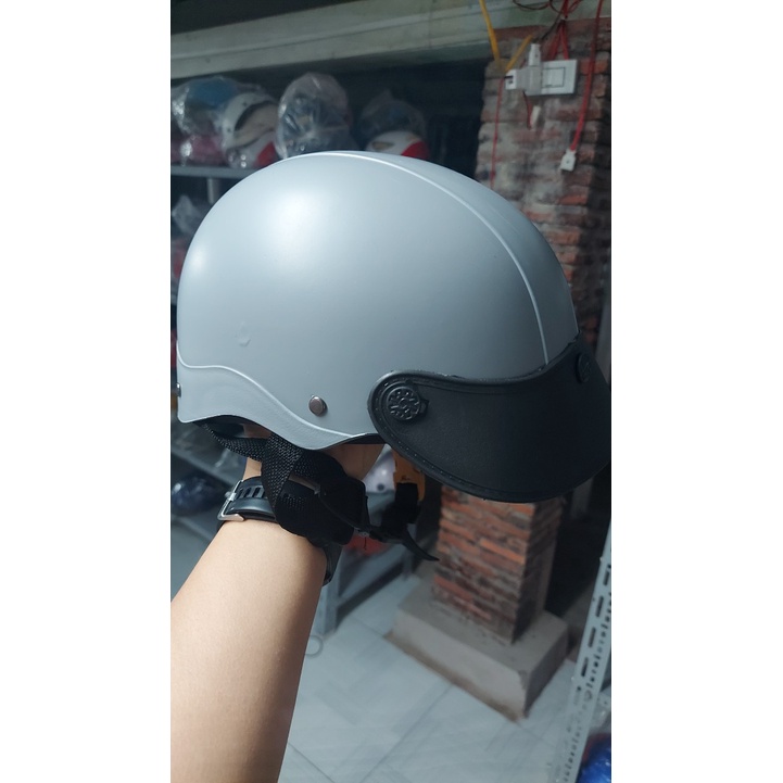 Nón bảo hiểm giống nón sơn, mũ bảo hiểm thời trang nam nữ nhiều màu sắc, size phổ thông