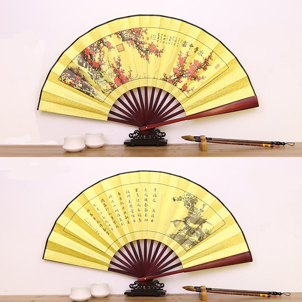 (nhiều mẫu) Quạt xếp nền vàng nan 31cm cổ phong cảnh in họa tiết đẹp phong cách cổ trang cosplay