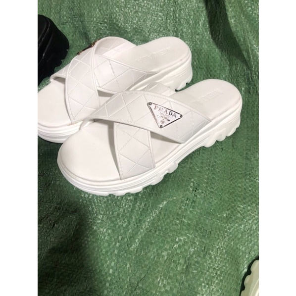 dép đế băng quai chéo siêu xin đế nhẹ êm chân hot!!!