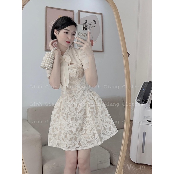 ĐẦM REN KEM THẮT NƠ NGỰC CUT OUT PHỐI VOAN