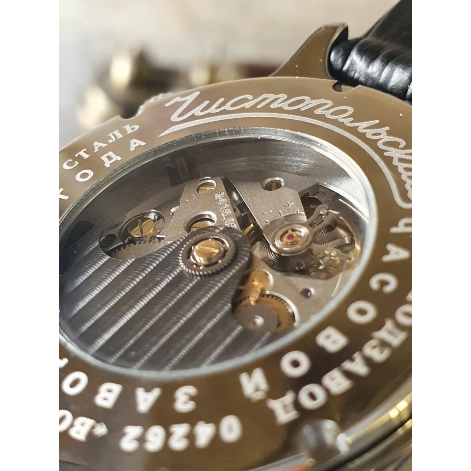 Đồng hồ Nga Vostok 550931. Đồng hồ nam Vostok máy cơ tự động Automatic, size mặt 38, size dây 18, chống nước 3 ATM