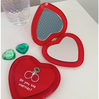 Gương Cầm tay Trái tim hình Anh Đào Heart Cherry