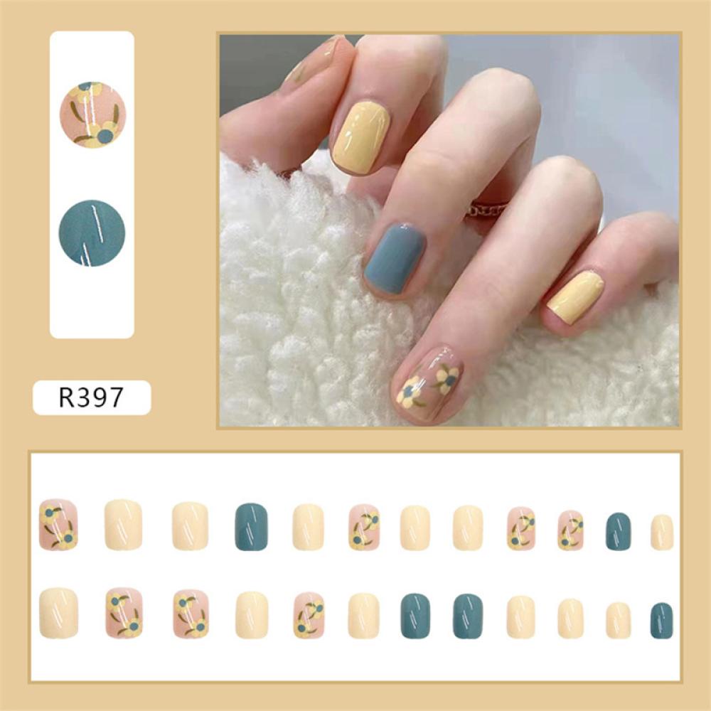 Set 24 Móng Tay Giả Nhiều Màu Dễ Thương F6Y9