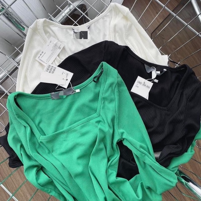 Áo thun tăm cổ vuông dài tay form ôm dáng croptop