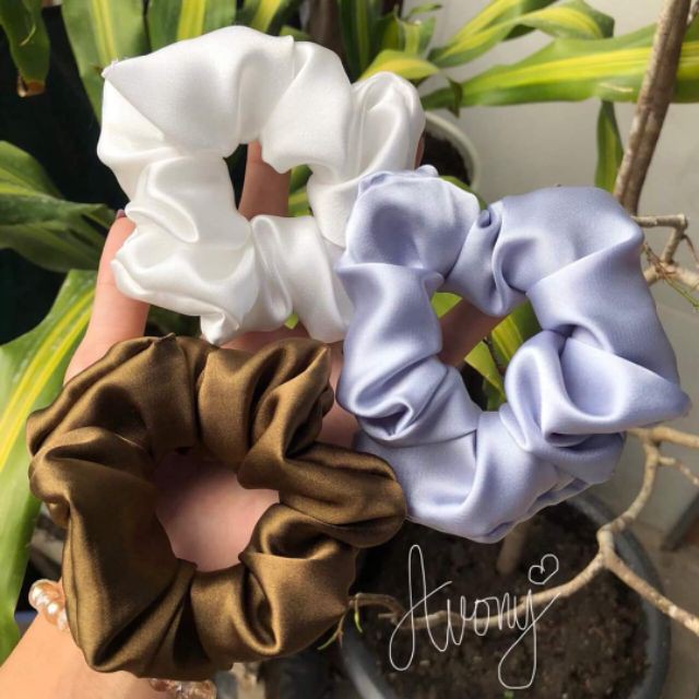 set scrunchies