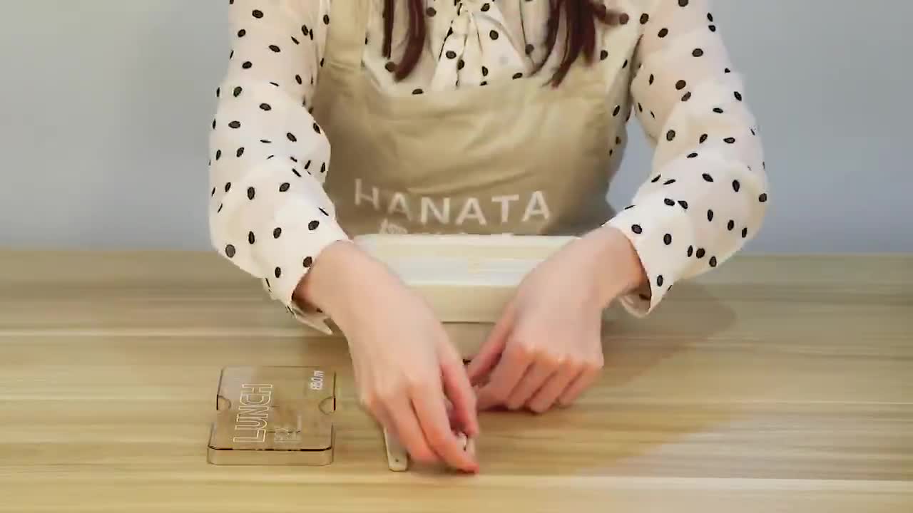 Hộp Cơm Đựng Giữ Nhiệt Lúa Mạch 2 Ngăn Lunch Box Tặng Kèm Bộ Đũa Thìa | BigBuy360 - bigbuy360.vn