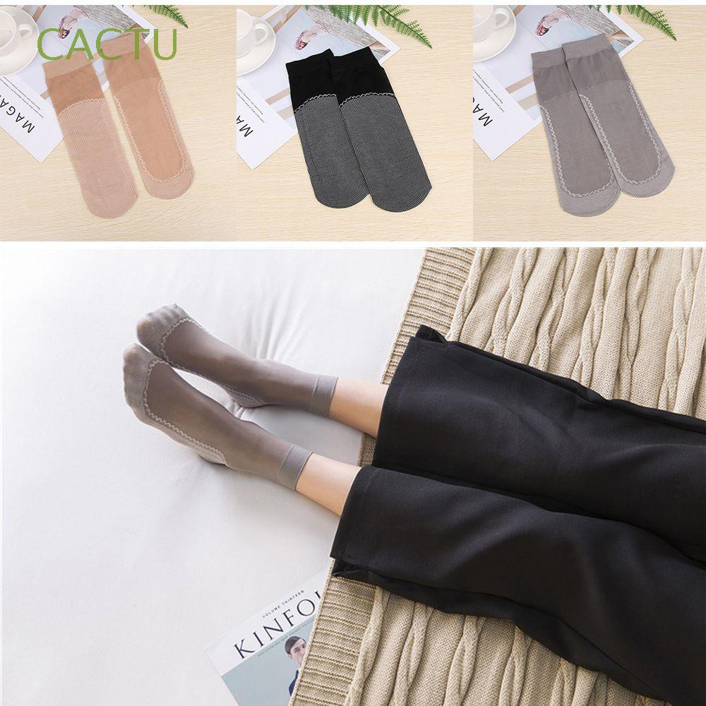 Cặp tất ngắn chất liệu lưới thoáng mát cho nữ