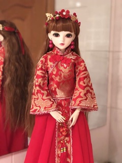 Búp bê doris bản thay mắt và thay trang phục