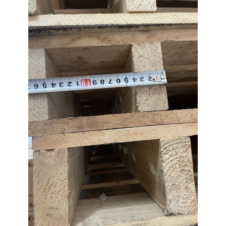 Pallet gỗ đẹp thanh lý - pallet hàng nhập